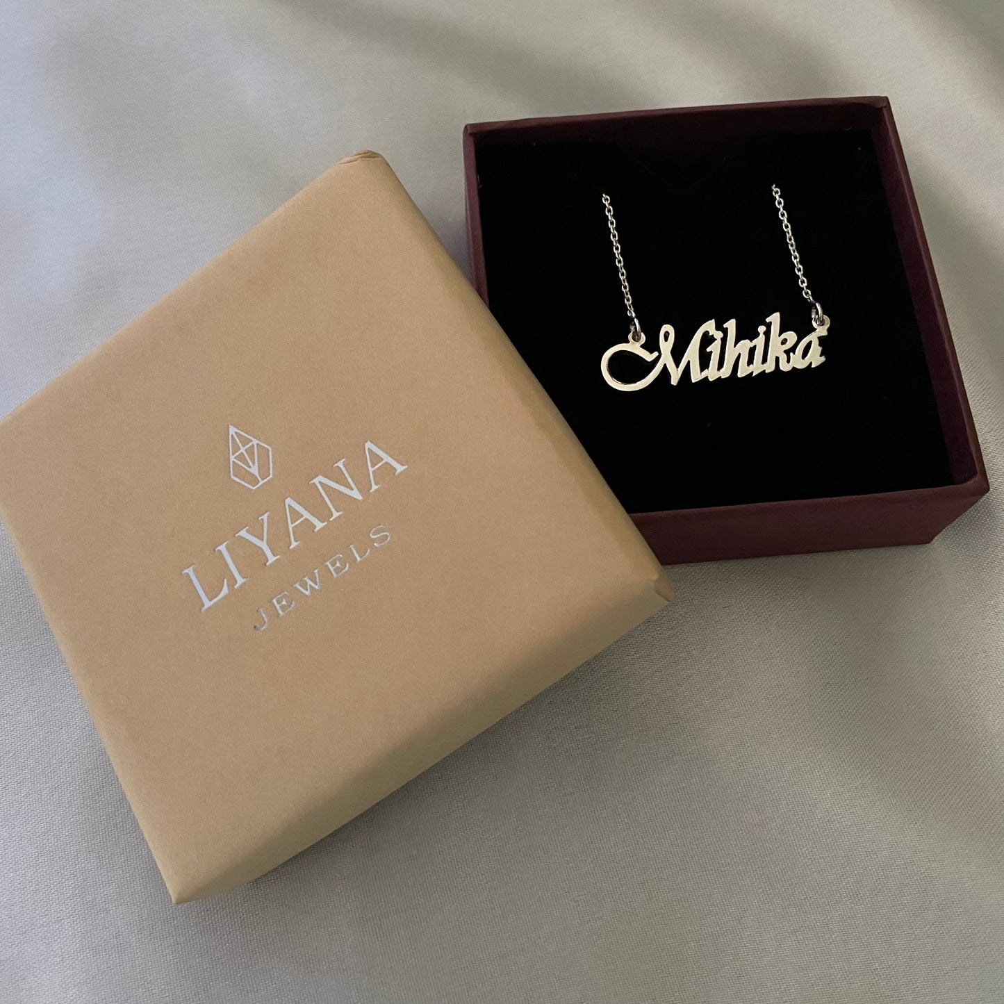 Personalised Single Name Necklace in 92.5 Sterling Silver